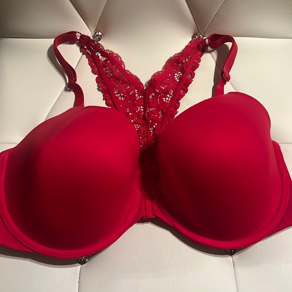 🌹Red Victoria Secret Bra 🌹